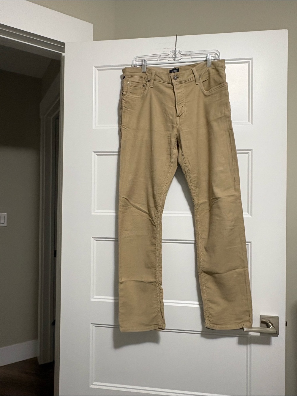 Citizens Of Humanity Tan Straight-Leg “The Alder” Sz 33